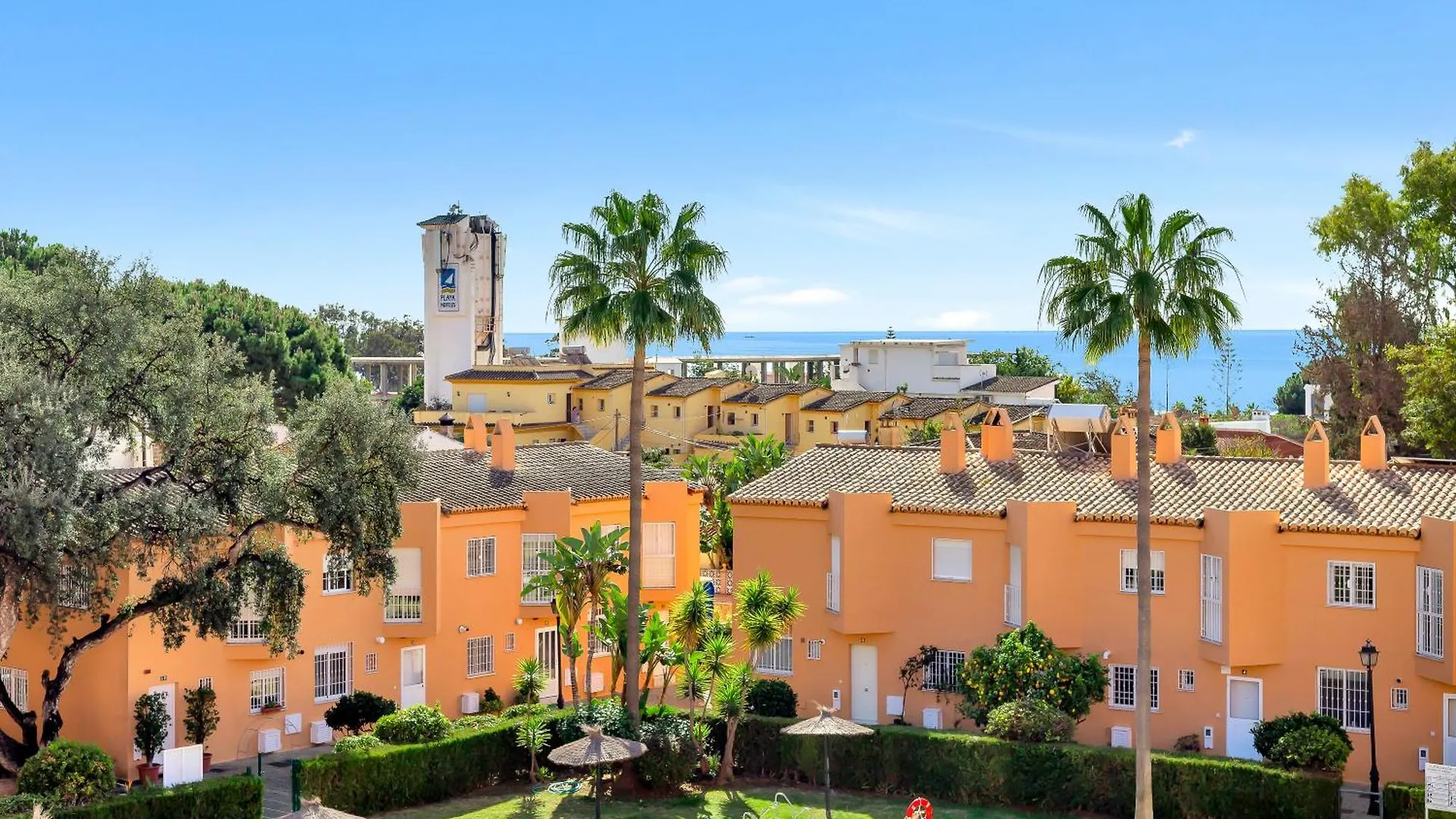 Apartment Alvarito Family Beach Retreat Marbella Spain