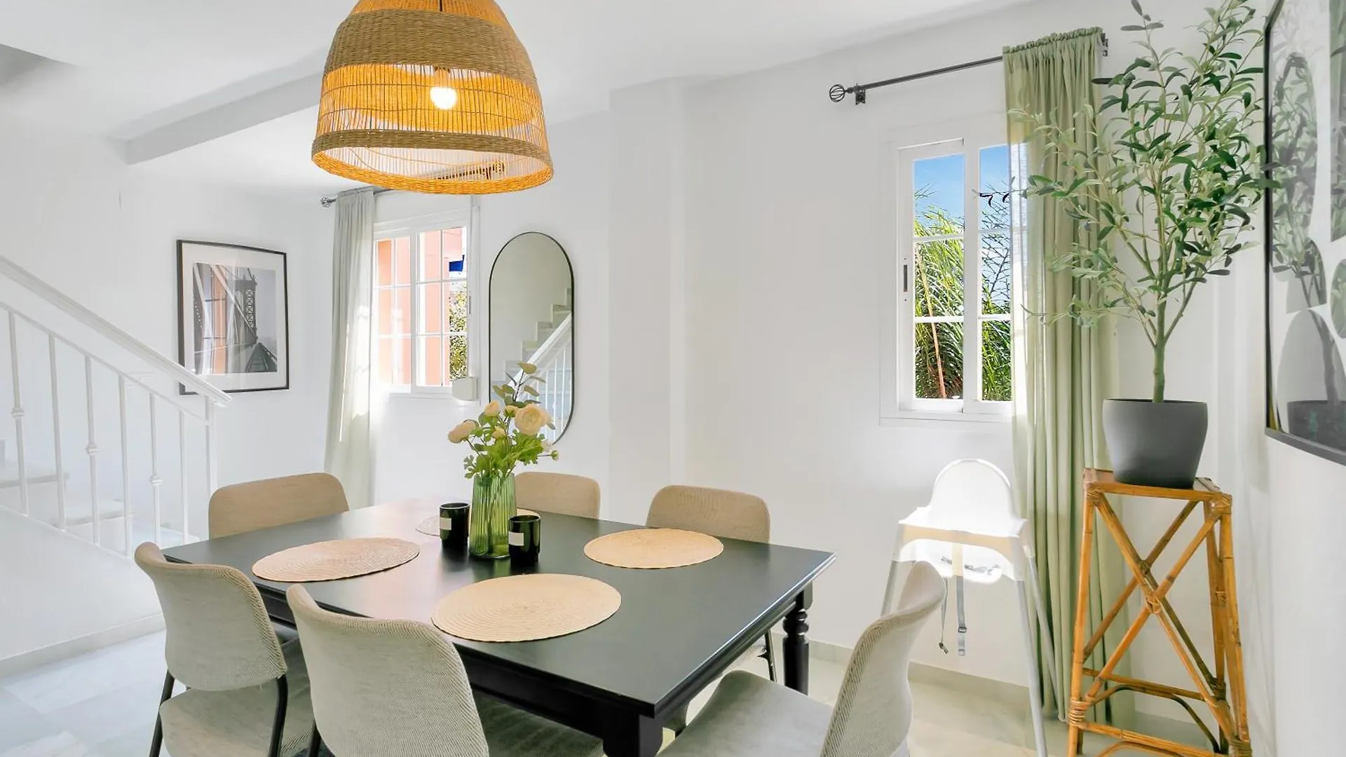 Alvarito Family Beach Retreat Marbella Apartment