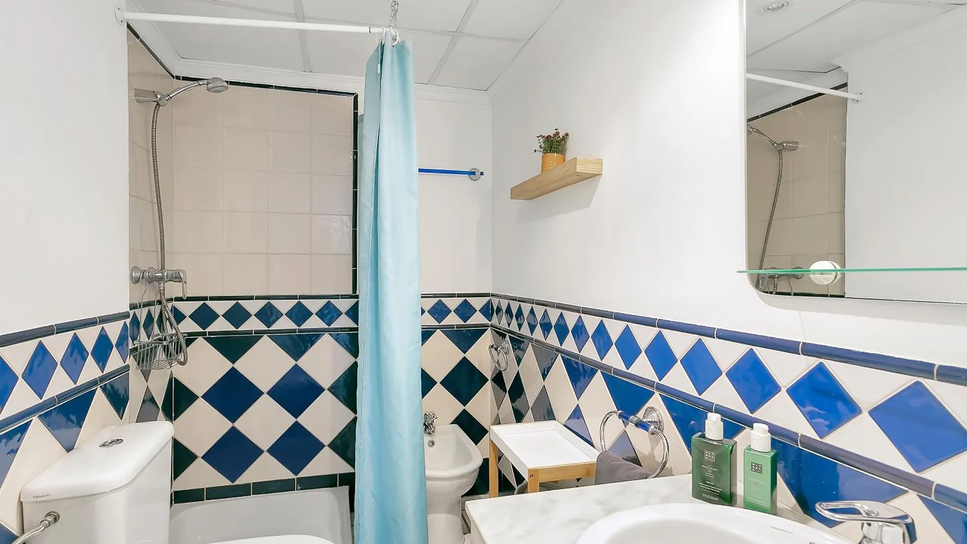Alvarito Family Beach Retreat Marbella Apartment