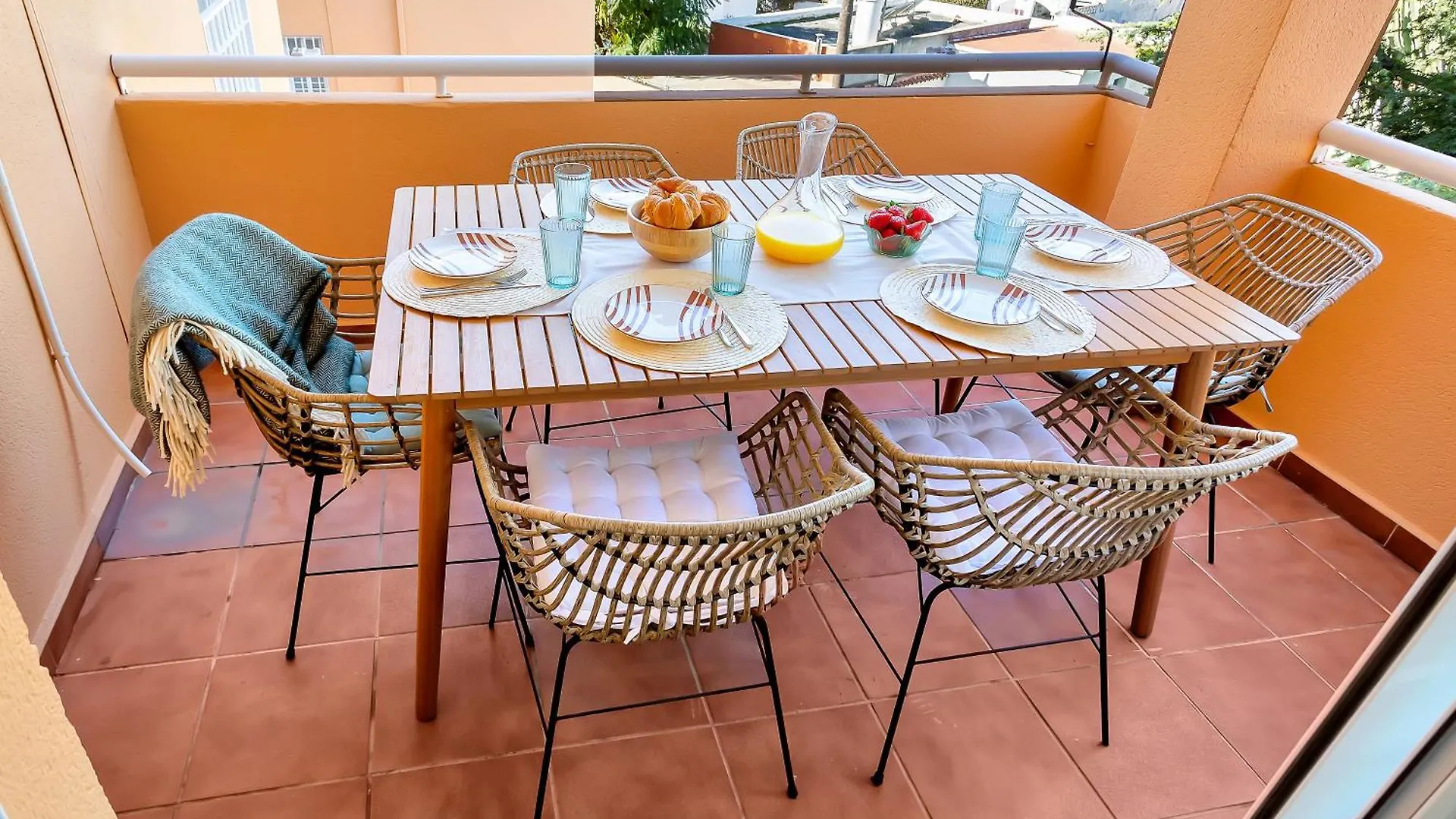 Alvarito Family Beach Retreat Marbella 0*,  Spagna