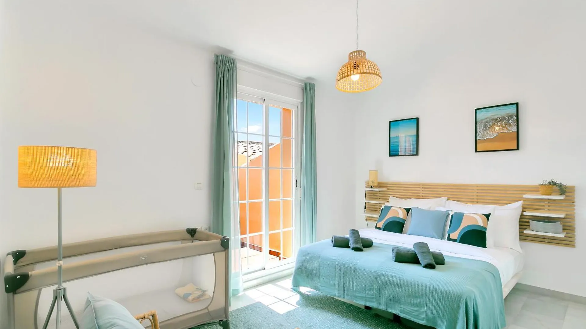 Alvarito Family Beach Retreat Marbella