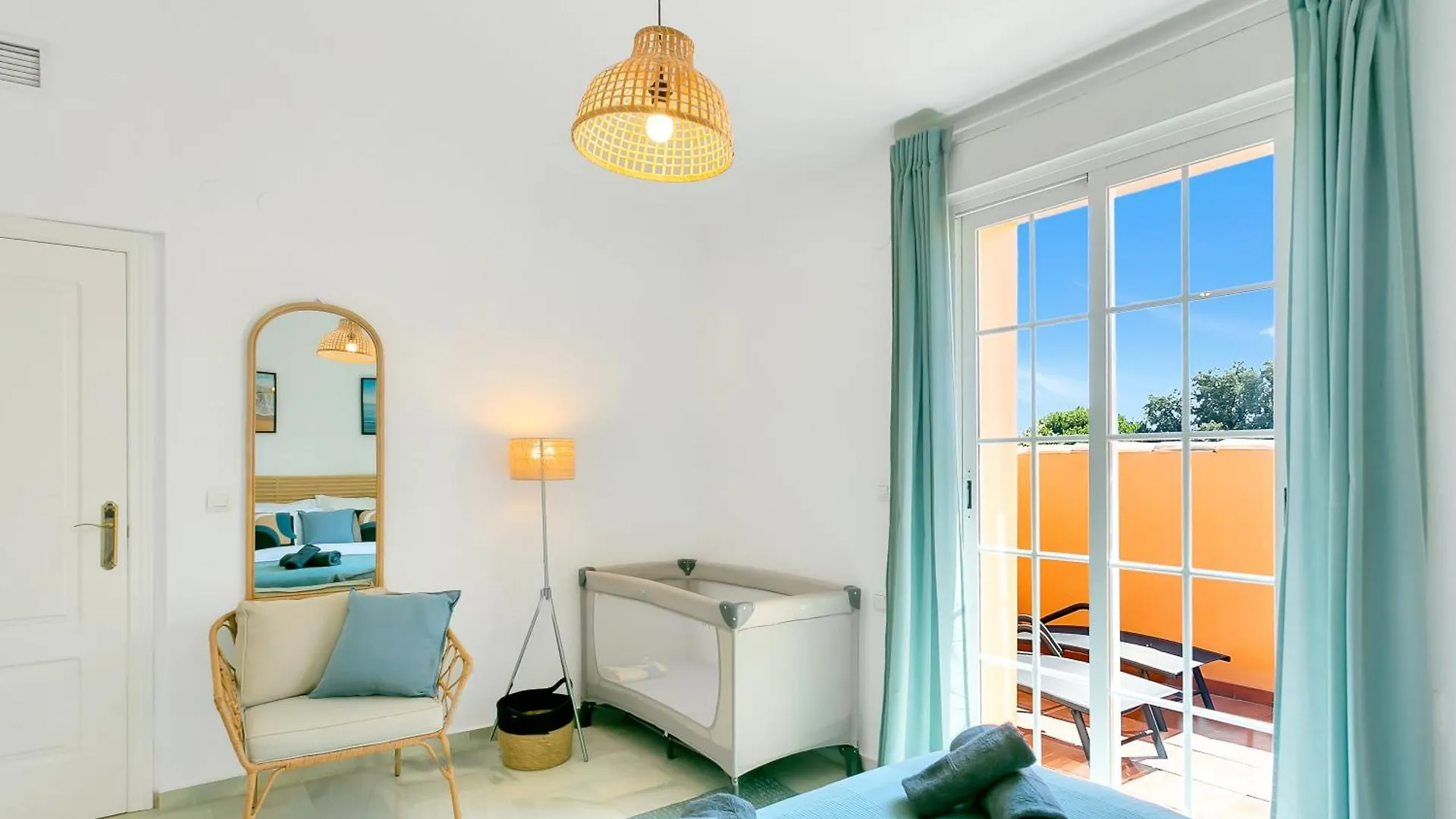 Appartamento Alvarito Family Beach Retreat Marbella Spagna
